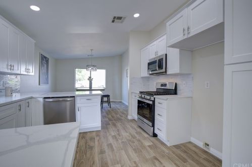 53140 Avenida Martinez, La Quinta CA  92253-5420 exterior
