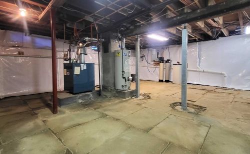 22 Ml Ave, Middletown NY  10940-5220 exterior