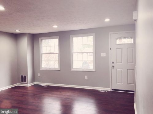 6242 Hillside Rd, Springfield VA  22152-2229 exterior