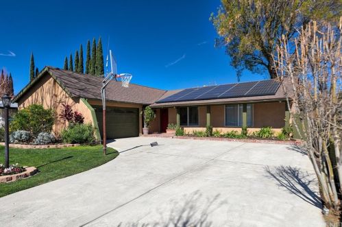 3579 Woodhaven St, Simi Valley, CA 93063-2517