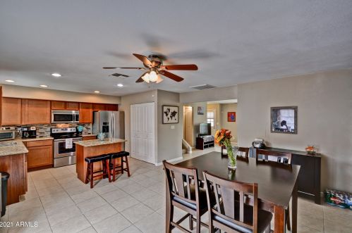 4537 17 Ave, Phoenix AZ 85086-6309 exterior