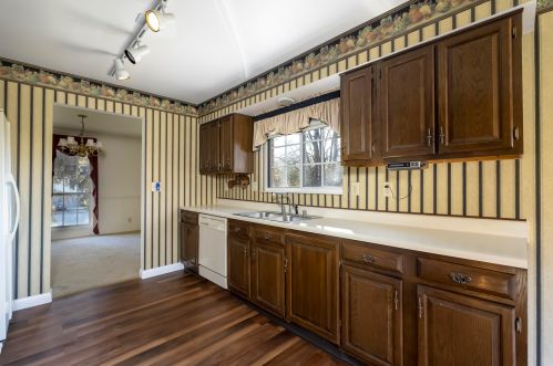 158 Lookout Farm Dr, Covington, KY 41017-2271