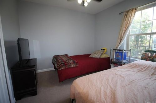 73 Manchester Rd, Rock Hill NY  12775-6112 exterior