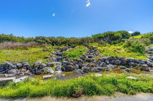6301 Highland Pl, Sebastopol CA  95472-6100 exterior