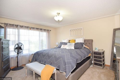 194 Shetland Ln, Lino Lakes MN  55014-5516 exterior