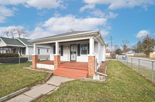 2124 Lincolnway, Mishawaka, IN 46544-3110