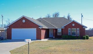 824 Hilltop Dr, Lawton, OK 73507-1300
