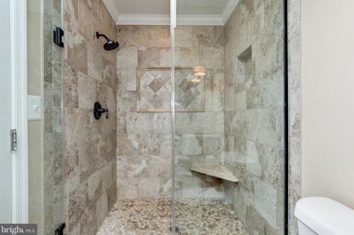 408 Emerson St, Washington DC 20011-6114 exterior