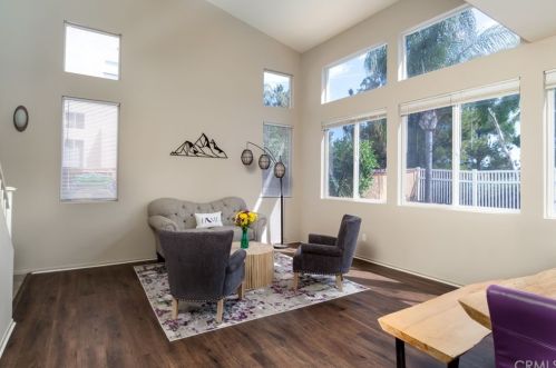 43700 Calabro St, Temecula CA  92592-4327 exterior