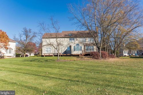 316 Centennial Dr, Blue Bell PA  19422-3219 exterior