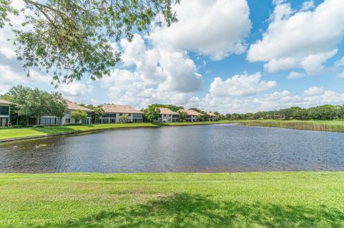 16922 Isle Of Palms Dr, Delray Beach FL  33484-7019 exterior