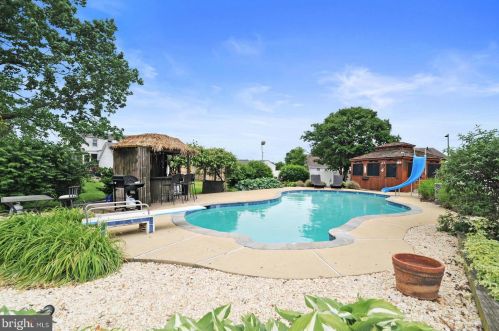 446 School Bell Rd, Bear, DE 19701-1147