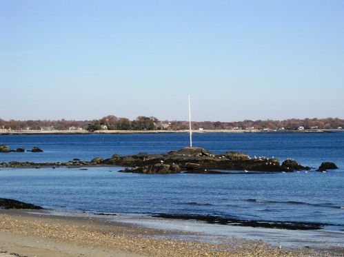 28 Ralph St, Stamford, CT 06902-7833
