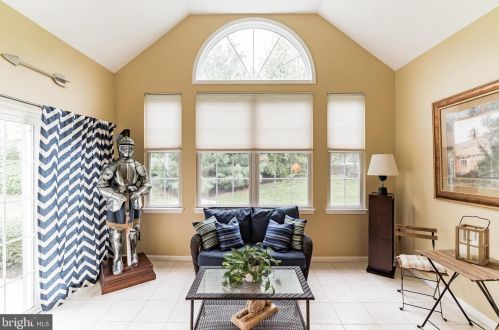 23 Westhampton Way, Lansdale PA 19446-7315 exterior