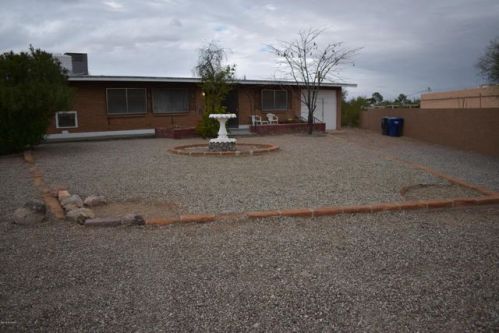 2840 Kelso Pl, Tucson, AZ 85745-1034