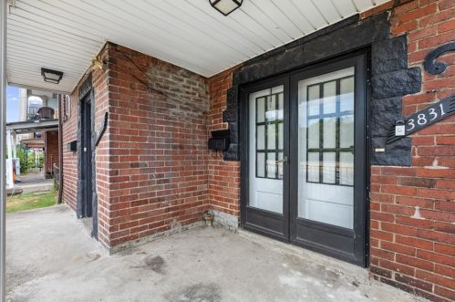 3829 Beechwood Blvd, Pittsburgh PA  15217-2613 exterior