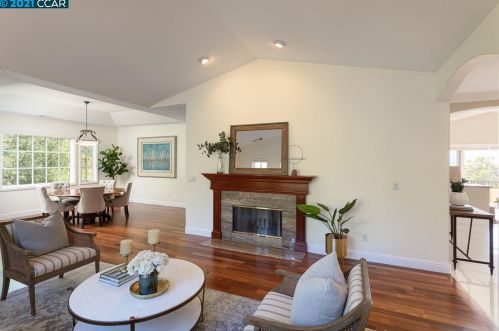 522 Oakshire Pl, Alamo CA  94507-2325 exterior