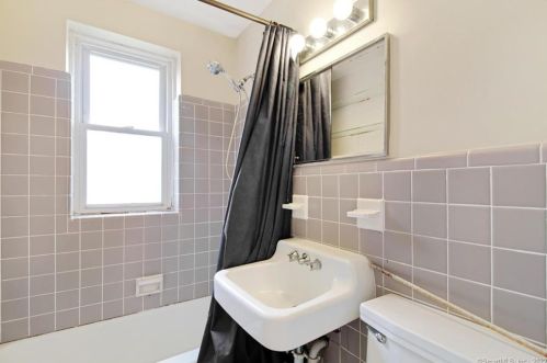 54 North St, Stamford CT  06902-2241 exterior