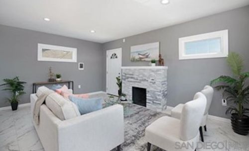 4762 Castle Ave, San Diego CA  92105-2913 exterior