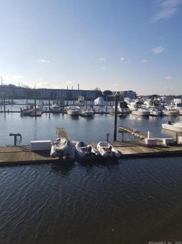 275 Popes Island Rd, Milford, CT 06461-1739