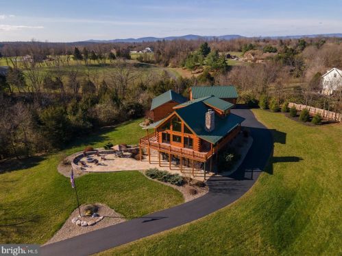3679 Weaver Rd, Upton, PA 17225-8605
