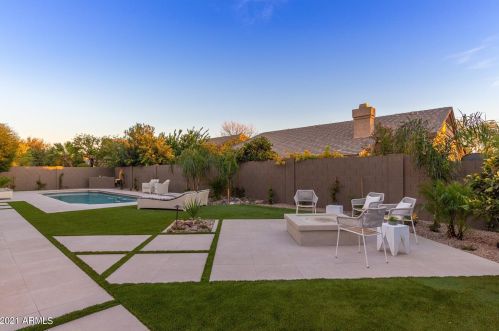 6405 Winchcomb Dr, Scottsdale AZ  85254-3356 exterior
