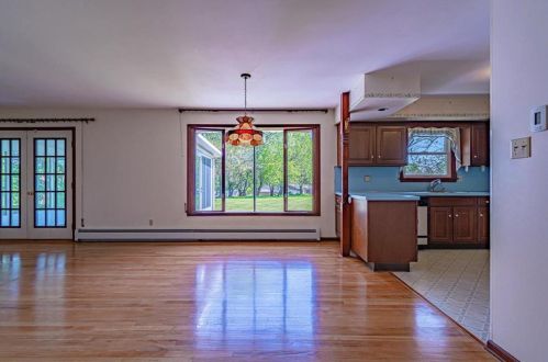 1943 Klines Mill Rd, Breinigsville PA  18031-2230 exterior