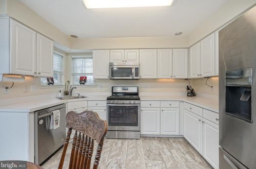 12 High Wood Ave, Erial NJ 08081-5287 exterior