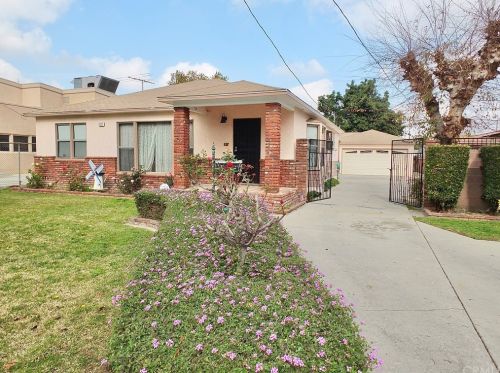 10117 Palm St, Bellflower, CA 90706-6014