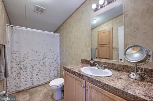 251 Buttercup Dr, Smithville PA  17560-9612 exterior