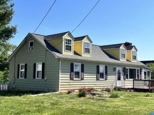 5630 Hill Top St, Crozet, VA 22932-3117