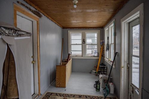 718 State St, Mauston, WI 53948-1033