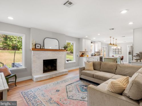 440 Font Rd, Downingtown PA  19335-1526 exterior