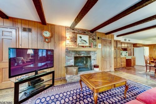 11 House Wren, Hackettstown NJ  07840-2815 exterior