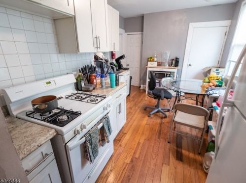 9 17th St, East Orange NJ  07017-5119 exterior