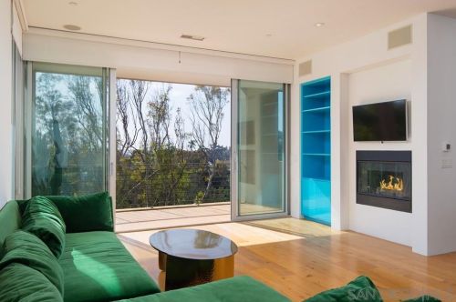 2710 1st Ave, San Diego, CA 92103-6219