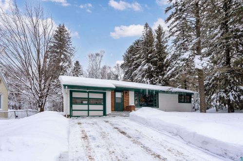 541 Anderson Rd, Duluth MN  55811-5403 exterior