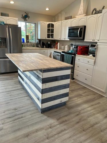 18 Bounty Ln, Key Largo FL  33037-2304 exterior