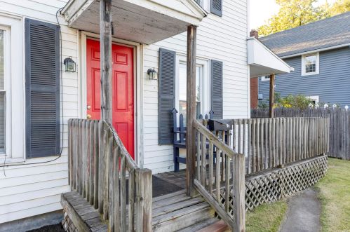 815 Liberty Dr, Mishawaka IN  46545-5905 exterior