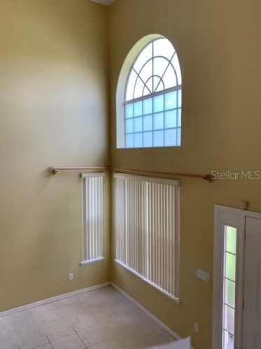 14451 Oakshire Blvd, Orlando, FL 32824-5263