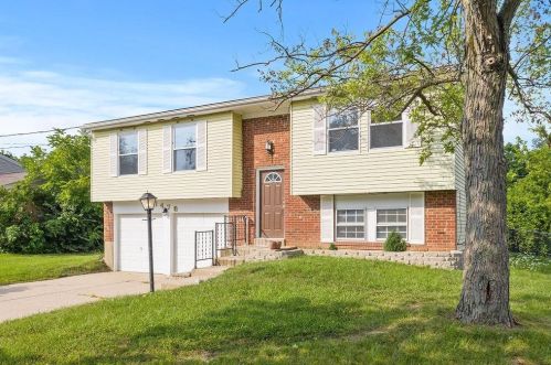 1478 Forester Dr, Cincinnati, OH 45240-1139