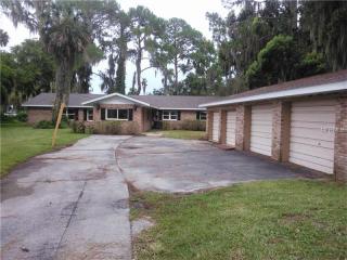 2227 River Ridge Rd, Deland, FL 32720-4321