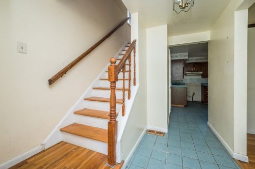 114 Fox Chase Dr, Verona PA  15147-2806 exterior