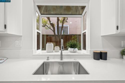 1283 Canyon Side Ave, San Ramon CA  94582-4560 exterior