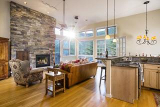 2094 Vermont Rd, Vail, CO 81657-3801