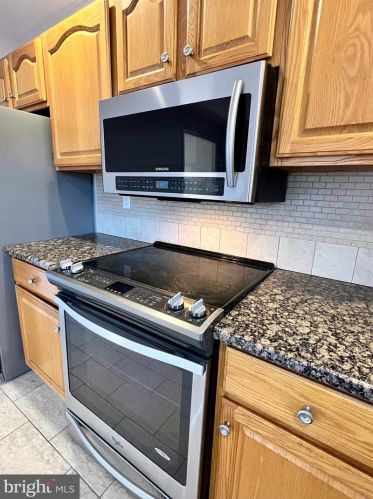 4172 Kittatinny Dr, Navy Sup Dpt PA  17050-9137 exterior