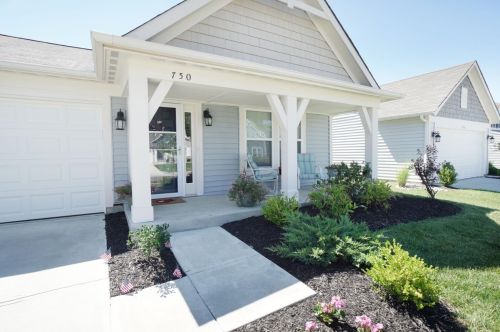 750 Emerald Dr, South Lebanon, OH 45065-3003