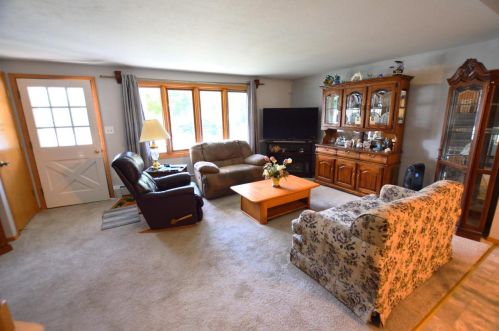 2105 Harold St, Green Bay, WI 54302-3036