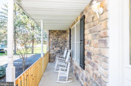 313 Faith Dr, Blandon, PA 19510-9604