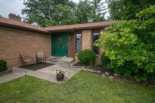 5804 Faysel Dr, Cincinnati, OH 45233-4719